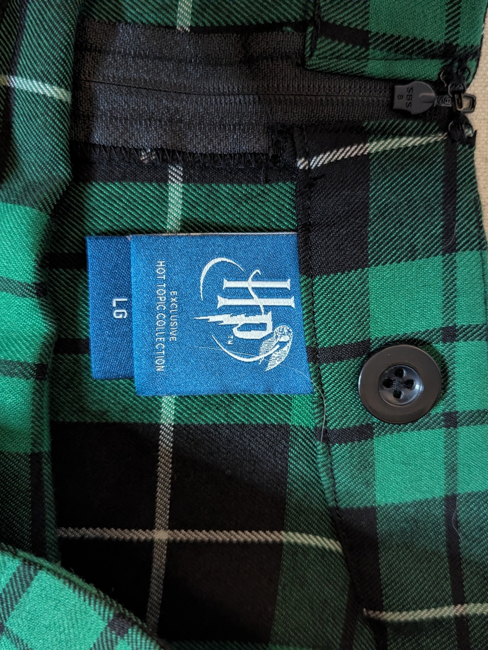 Hot Topic Green and Black Plaid Skater Skirt with Serpent Patch - Picture 4 of 7